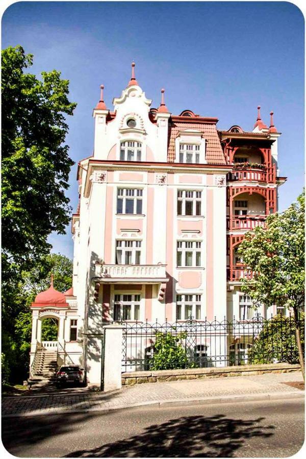 Apartmán Vila Bayer Karlovy Vary Dış mekan fotoğraf